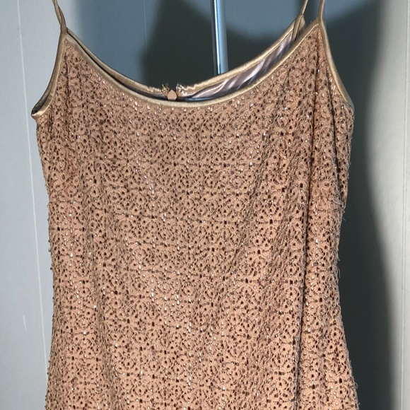 BLACKTIE, OLEG CASSINI , GOLD SEQUIN NET - Picture 6 of 10